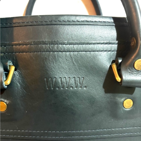 J.W. Hulme green leather satchel handbag - Picture 6 of 8
